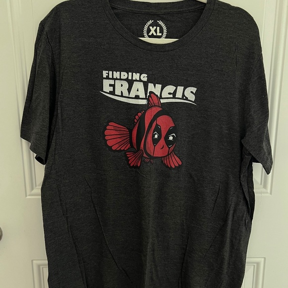 Finding Francis Teepublic XL T-shirt Gray Deadpool - Picture 1 of 3